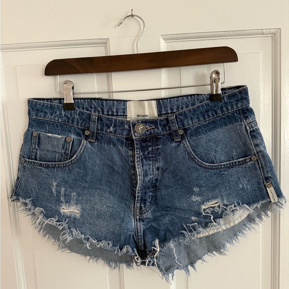 One Teaspoon Frayed Hem Jean Shorts